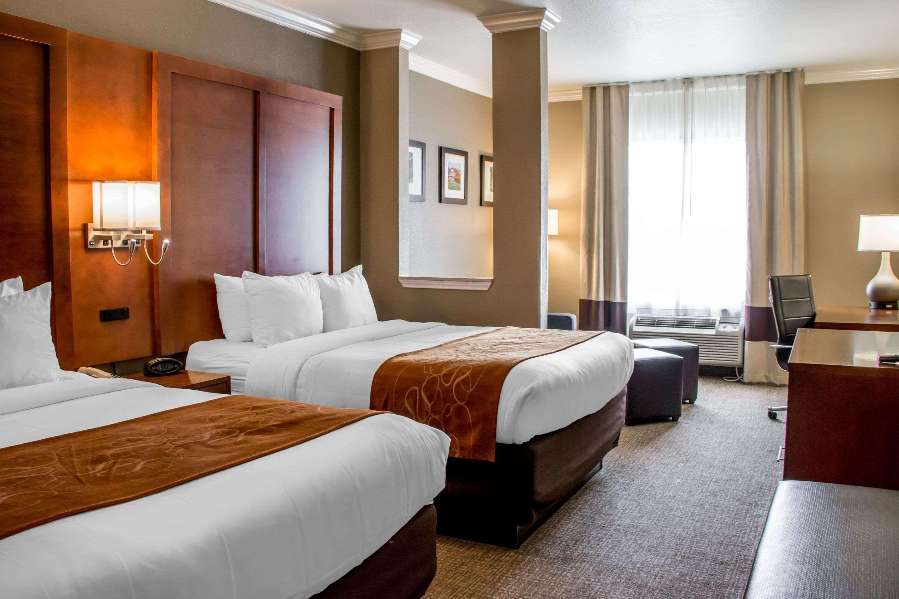 Comfort Suites New Braunfels Bagian luar foto