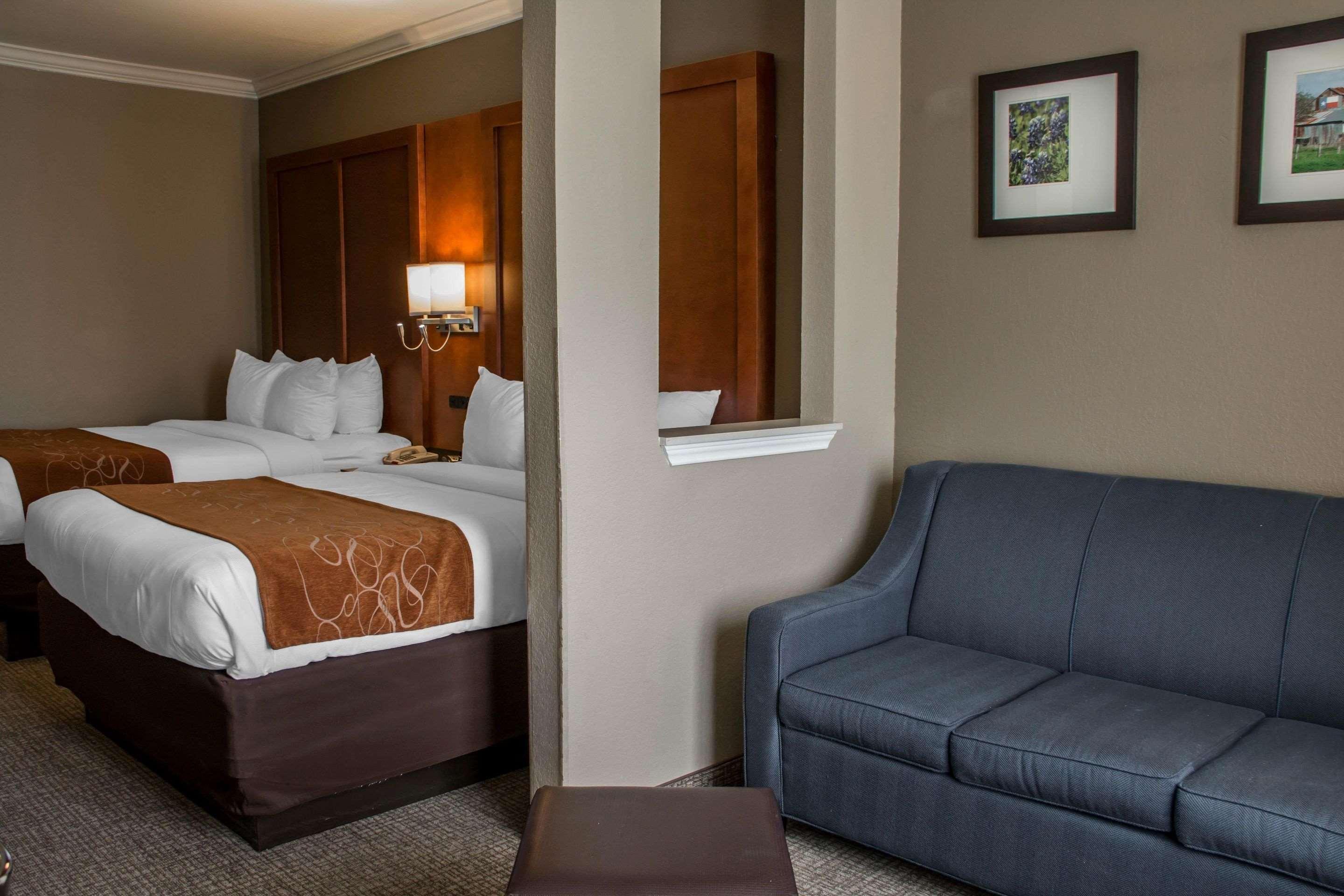 Comfort Suites New Braunfels Bagian luar foto